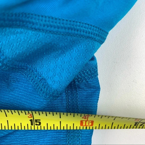 LULULEMON athletica 2 in 1 proactive 2 piece blue & white gingham Jacket size 6 - Picture 6 of 11